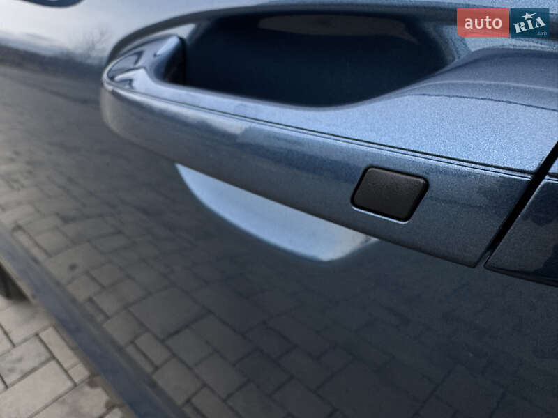 Позашляховик / Кросовер Kia Niro 2023 в Калуші