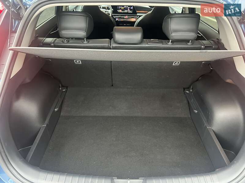 Внедорожник / Кроссовер Kia Niro 2023 в Львове