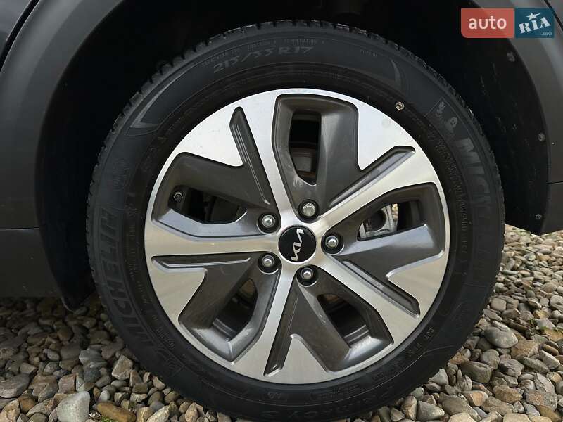 Внедорожник / Кроссовер Kia Niro 2022 в Львове фото 30 Внедорожник / Кроссовер Kia Niro 2022 в Львове