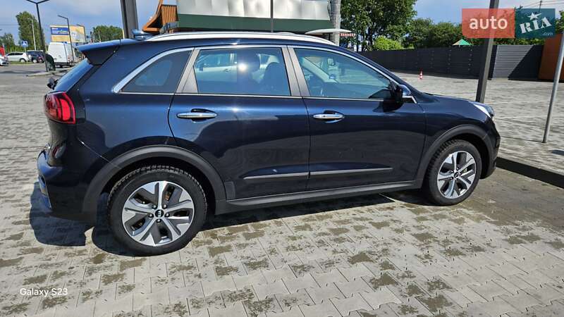 Позашляховик / Кросовер Kia Niro 2020 в Ковелі фото 16 Позашляховик / Кросовер Kia Niro 2020 в Ковелі