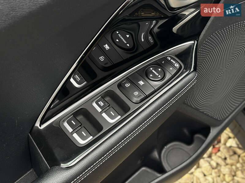 Внедорожник / Кроссовер Kia Niro 2021 в Львове фото 23 Внедорожник / Кроссовер Kia Niro 2021 в Львове