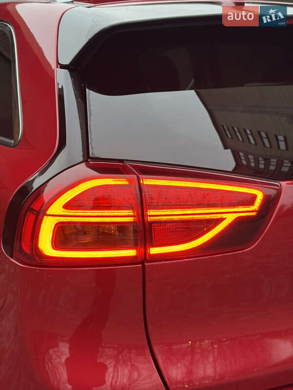 Позашляховик / Кросовер Kia Niro 2020 в Тернополі