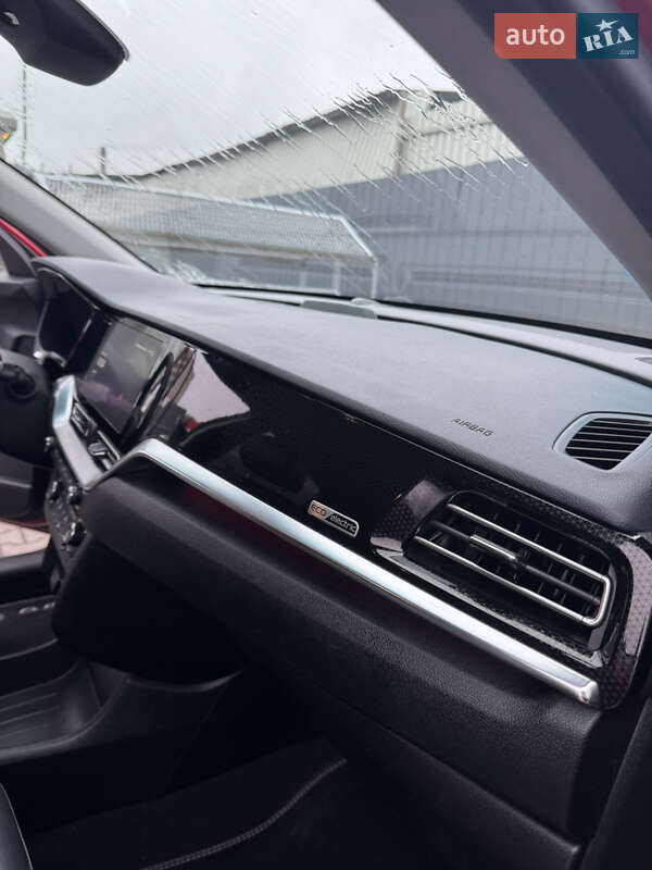 Позашляховик / Кросовер Kia Niro 2020 в Тернополі