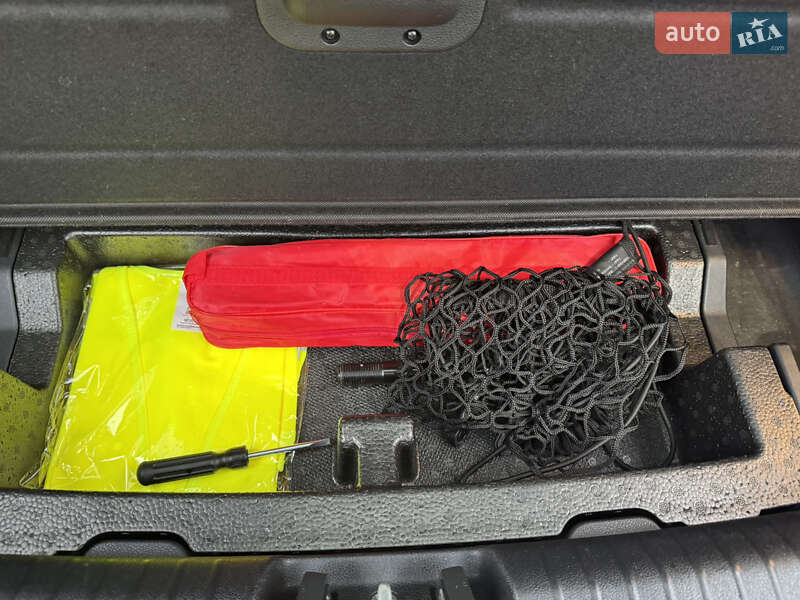 Позашляховик / Кросовер Kia Niro 2020 в Тернополі