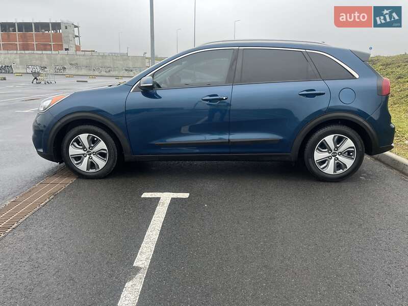Позашляховик / Кросовер Kia Niro 2019 в Львові фото 5 Позашляховик / Кросовер Kia Niro 2019 в Львові