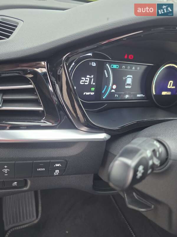 Внедорожник / Кроссовер Kia Niro 2020 в Ирпене