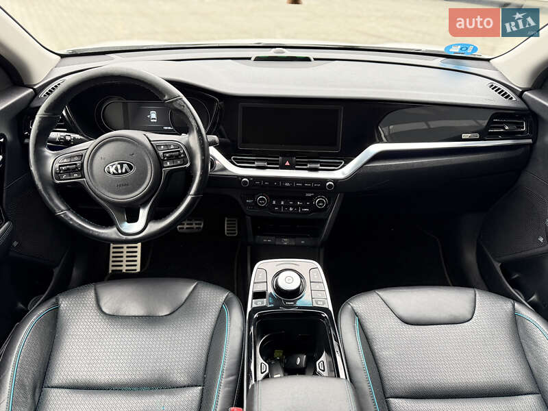 Позашляховик / Кросовер Kia Niro 2020 в Городку