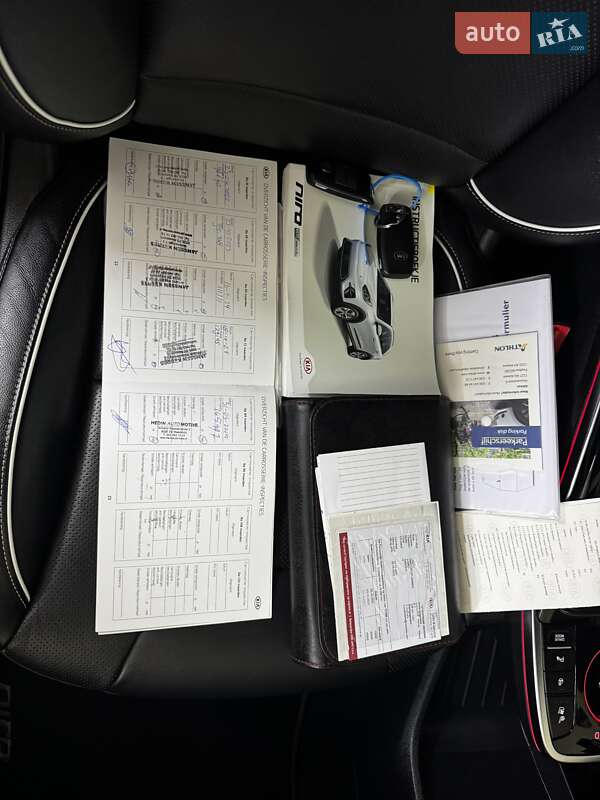 Внедорожник / Кроссовер Kia Niro 2020 в Казатине