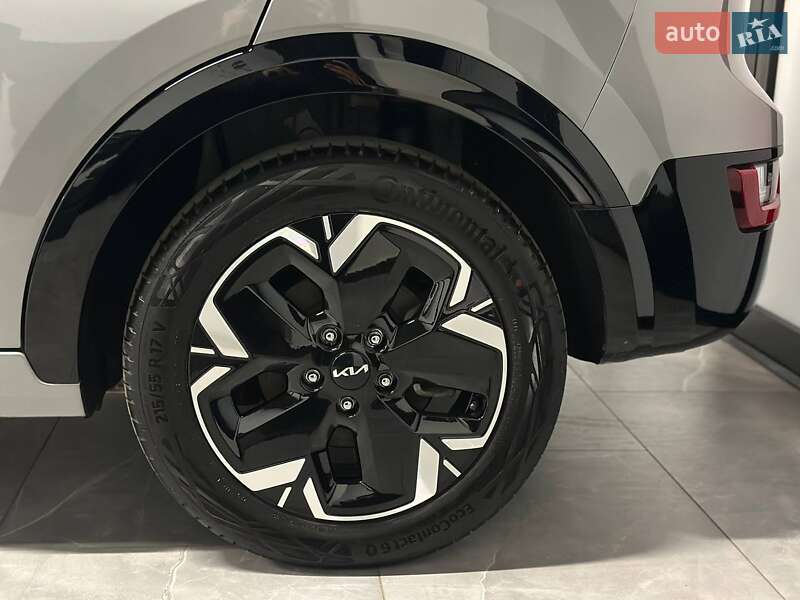 Внедорожник / Кроссовер Kia Niro 2023 в Львове