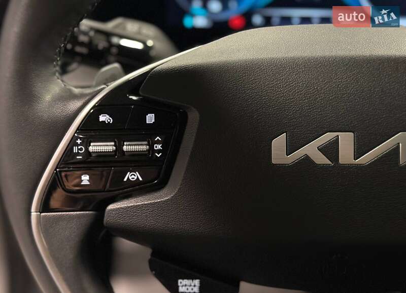 Внедорожник / Кроссовер Kia Niro 2023 в Львове