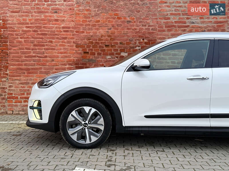 Внедорожник / Кроссовер Kia Niro 2020 в Тернополе фото 20 Внедорожник / Кроссовер Kia Niro 2020 в Тернополе