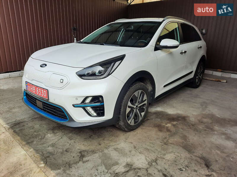 Внедорожник / Кроссовер Kia Niro 2021 в Черкассах фото 4 Внедорожник / Кроссовер Kia Niro 2021 в Черкассах