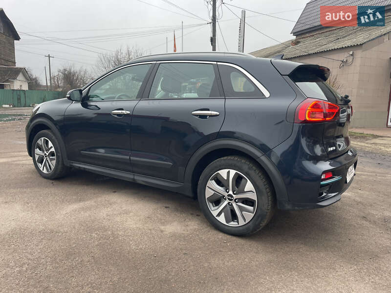 Позашляховик / Кросовер Kia Niro 2022 в Бахмачі фото 12 Позашляховик / Кросовер Kia Niro 2022 в Бахмачі