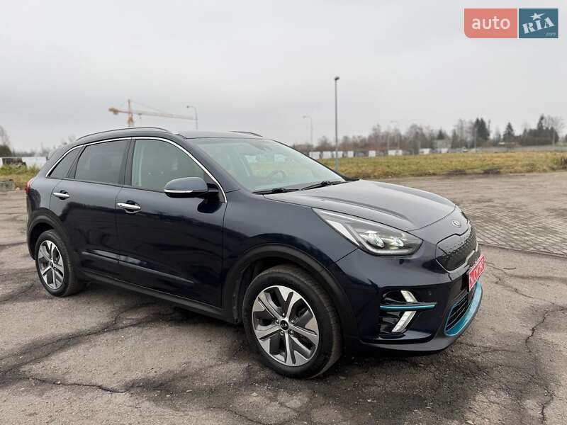 Позашляховик / Кросовер Kia Niro 2020 в Львові фото 8 Позашляховик / Кросовер Kia Niro 2020 в Львові