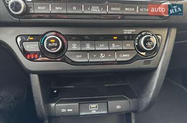Позашляховик / Кросовер Kia Niro 2020 в Львові