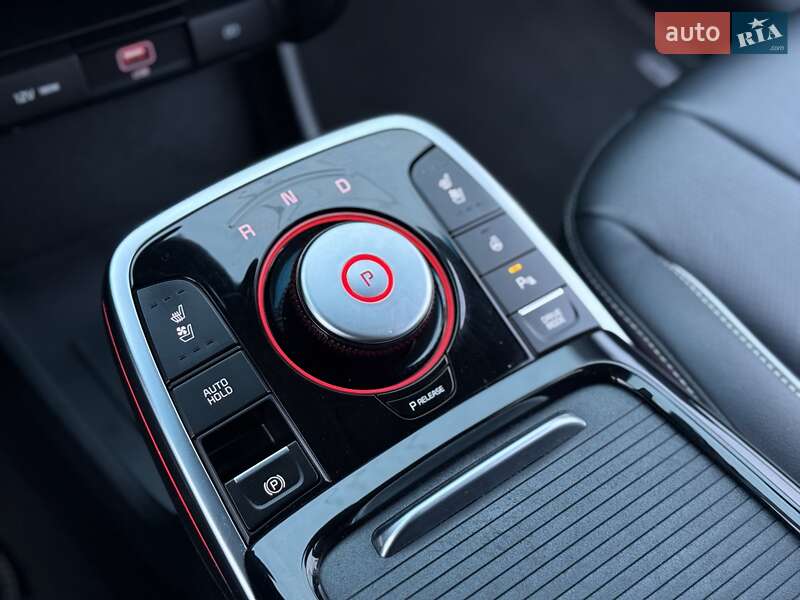 Позашляховик / Кросовер Kia Niro 2020 в Дрогобичі