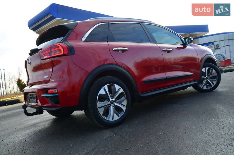 Внедорожник / Кроссовер Kia Niro 2021 в Дрогобыче