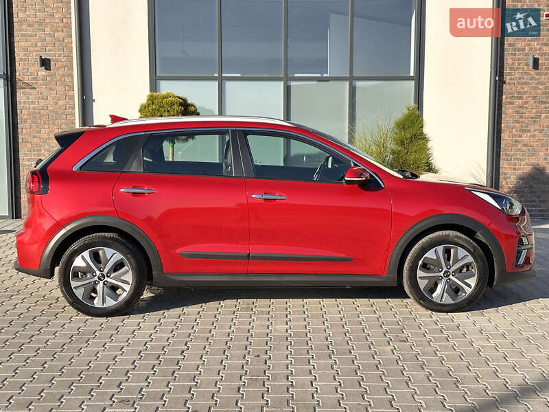 Внедорожник / Кроссовер Kia Niro 2020 в Тернополе фото 11 Внедорожник / Кроссовер Kia Niro 2020 в Тернополе