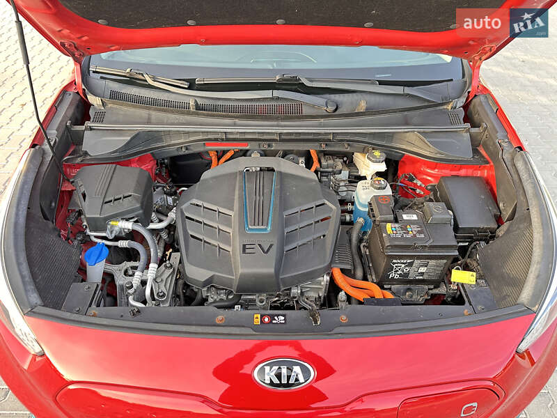 Внедорожник / Кроссовер Kia Niro 2020 в Тернополе фото 31 Внедорожник / Кроссовер Kia Niro 2020 в Тернополе