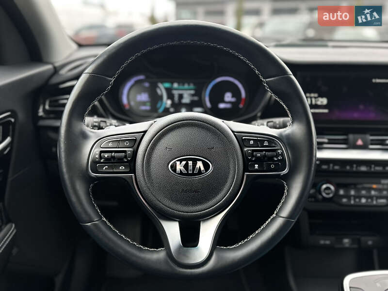Внедорожник / Кроссовер Kia Niro 2020 в Львове фото 14 Внедорожник / Кроссовер Kia Niro 2020 в Львове