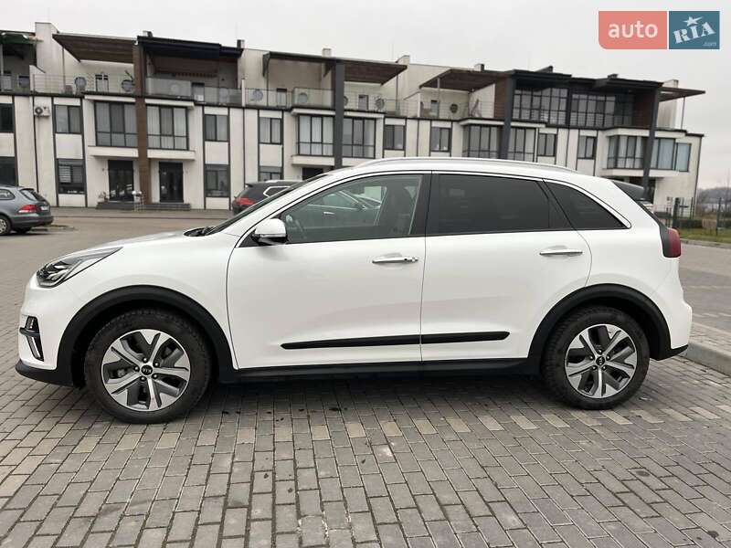 Внедорожник / Кроссовер Kia Niro 2019 в Ровно