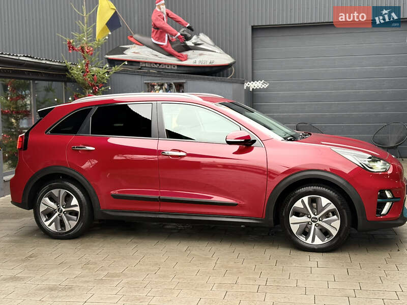 Внедорожник / Кроссовер Kia Niro 2020 в Самборе фото 11 Внедорожник / Кроссовер Kia Niro 2020 в Самборе