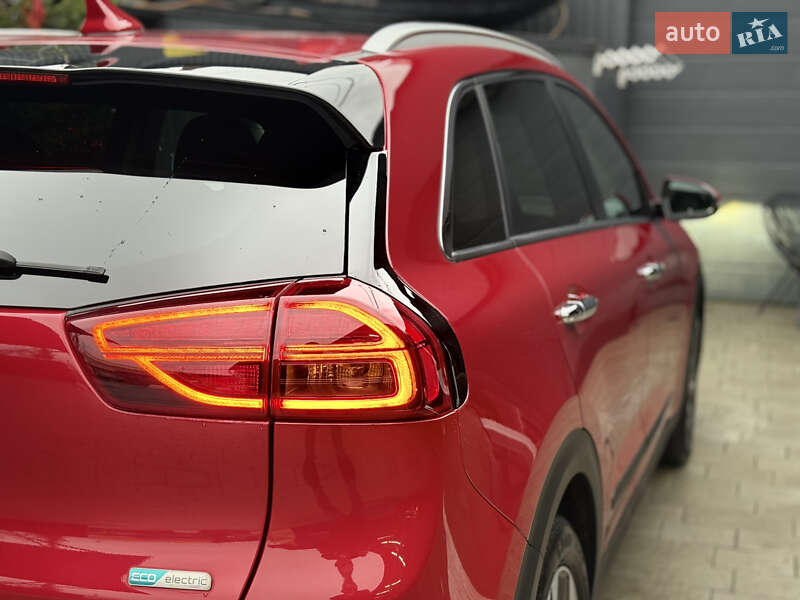 Внедорожник / Кроссовер Kia Niro 2020 в Самборе фото 17 Внедорожник / Кроссовер Kia Niro 2020 в Самборе