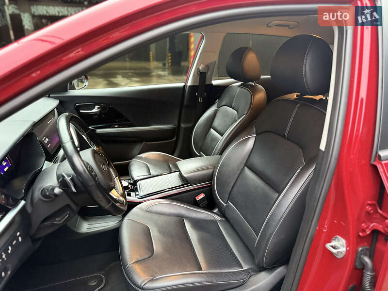 Внедорожник / Кроссовер Kia Niro 2020 в Самборе фото 31 Внедорожник / Кроссовер Kia Niro 2020 в Самборе