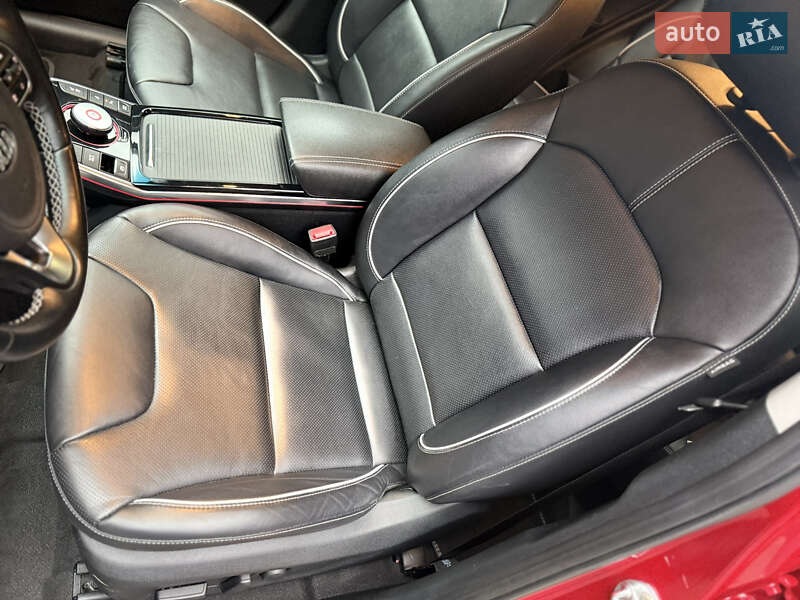 Внедорожник / Кроссовер Kia Niro 2020 в Самборе фото 32 Внедорожник / Кроссовер Kia Niro 2020 в Самборе