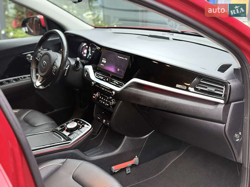 Внедорожник / Кроссовер Kia Niro 2020 в Самборе фото 35 Внедорожник / Кроссовер Kia Niro 2020 в Самборе