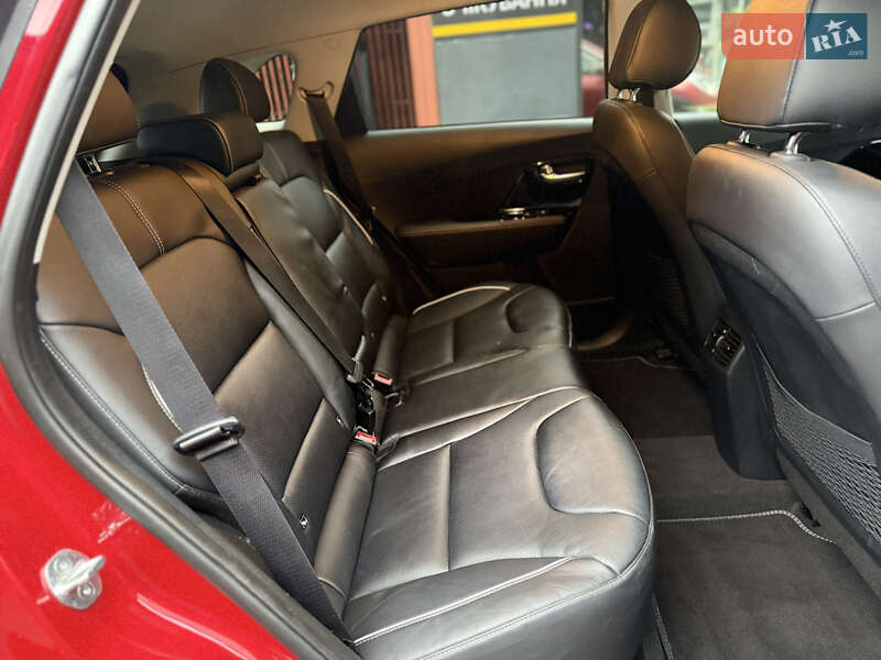 Внедорожник / Кроссовер Kia Niro 2020 в Самборе фото 53 Внедорожник / Кроссовер Kia Niro 2020 в Самборе