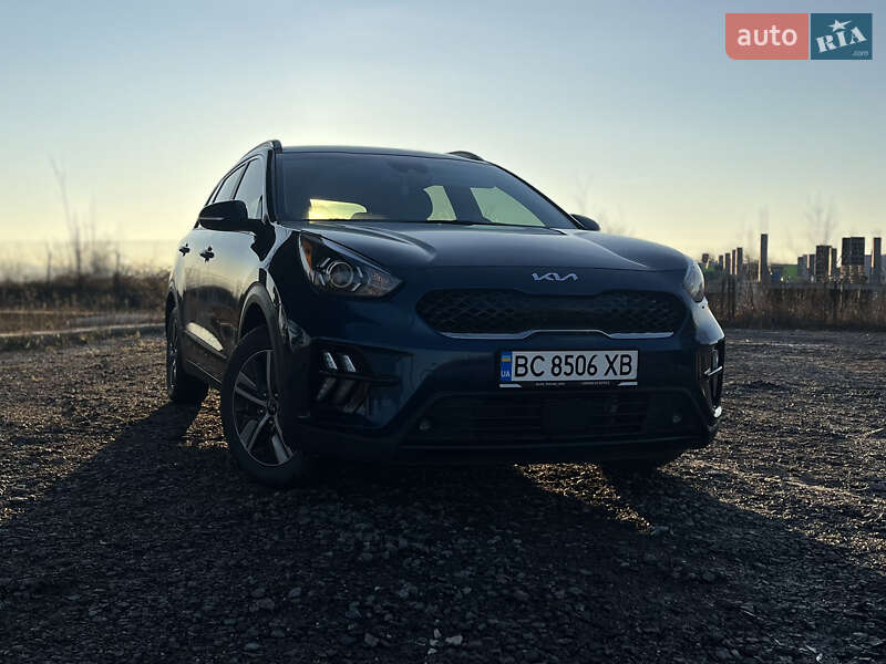 Позашляховик / Кросовер Kia Niro 2020 в Львові