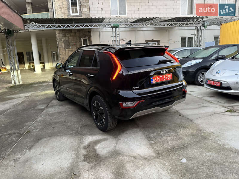 Позашляховик / Кросовер Kia Niro 2023 в Умані