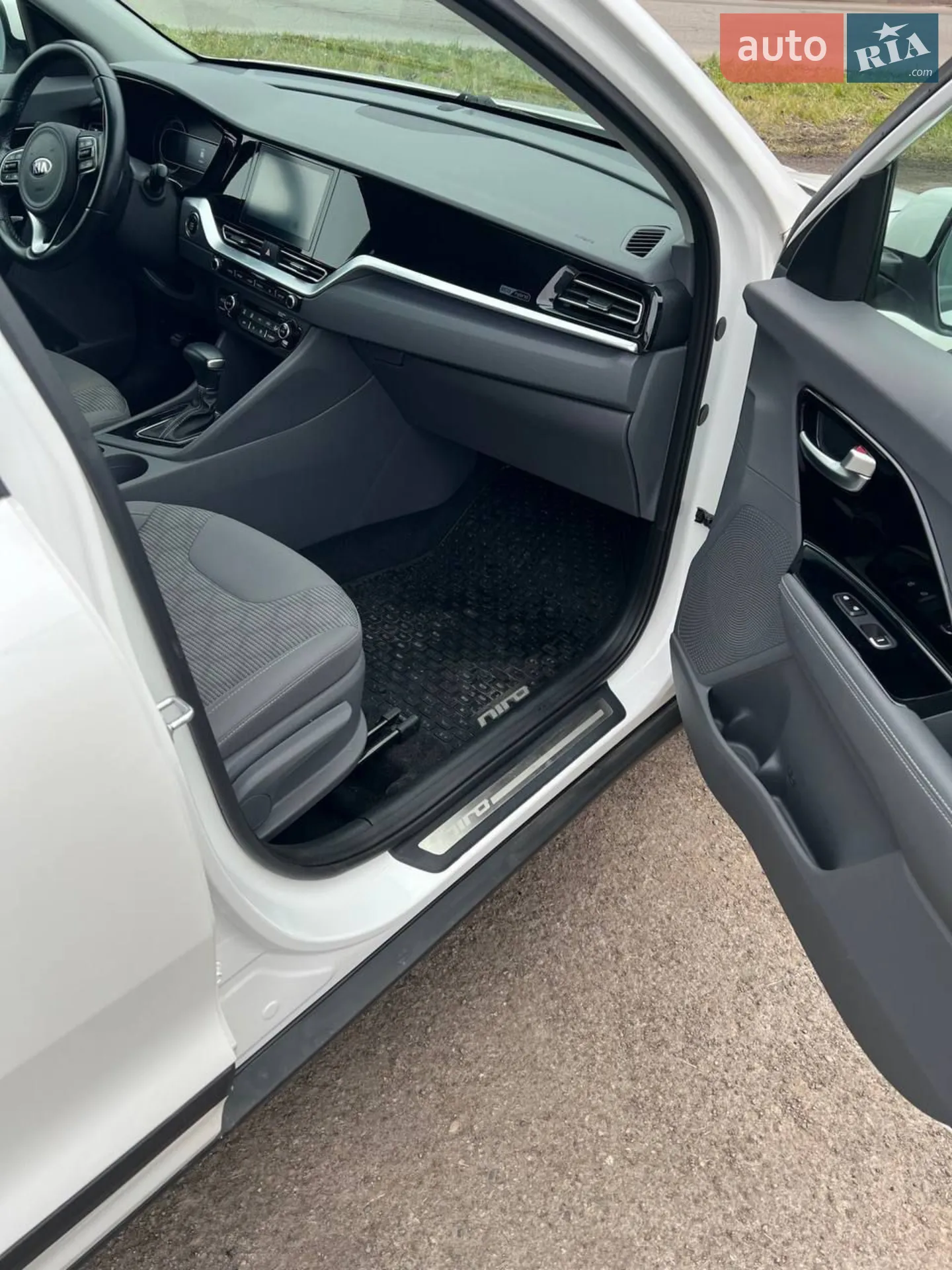 2020 Kia Niro - мініатюра 18