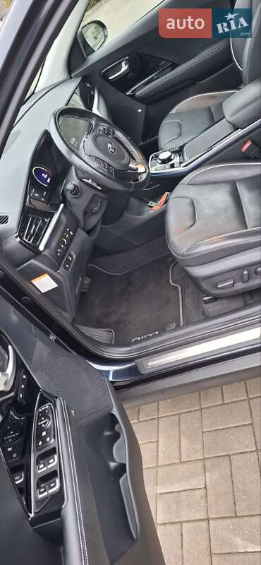 Позашляховик / Кросовер Kia Niro 2020 в Дніпрі