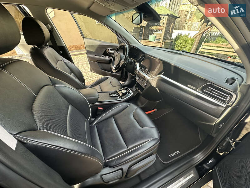 Внедорожник / Кроссовер Kia Niro 2020 в Львове фото 25 Внедорожник / Кроссовер Kia Niro 2020 в Львове