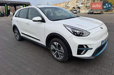 Позашляховик / Кросовер Kia Niro 2020 в Луцьку