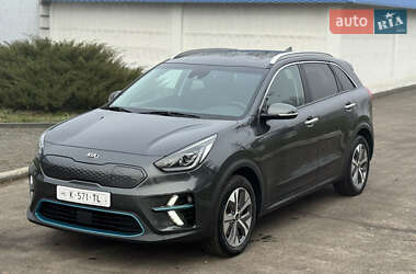Внедорожник / Кроссовер Kia Niro 2021 в Радивилове