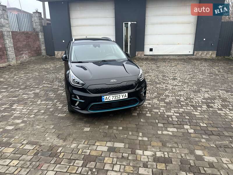 Позашляховик / Кросовер Kia Niro 2020 в Луцьку