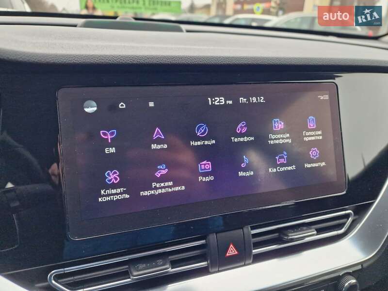 Позашляховик / Кросовер Kia Niro 2020 в Вінниці