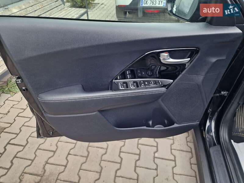 Позашляховик / Кросовер Kia Niro 2020 в Вінниці