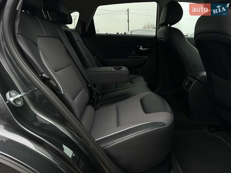 Внедорожник / Кроссовер Kia Niro 2021 в Львове