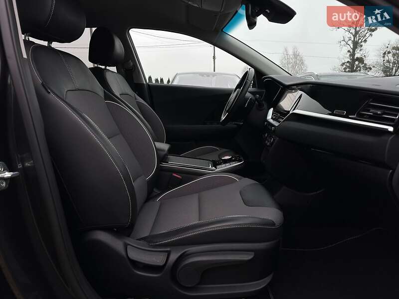 Внедорожник / Кроссовер Kia Niro 2021 в Львове