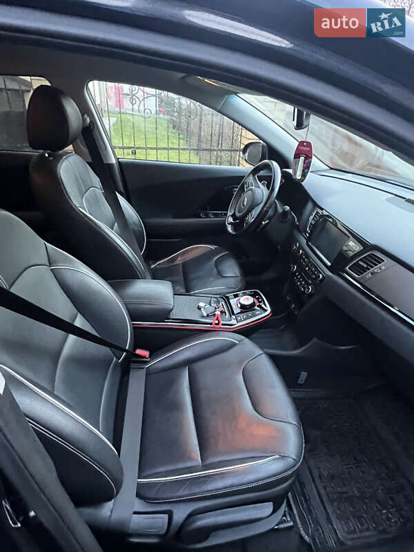 Позашляховик / Кросовер Kia Niro 2019 в Луцьку