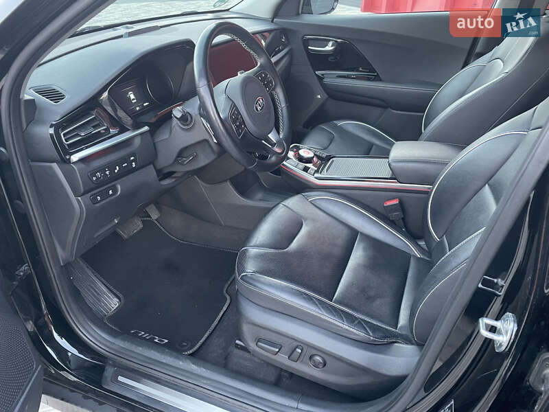 Внедорожник / Кроссовер Kia Niro 2020 в Львове