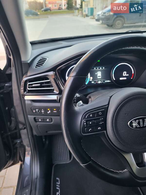 Внедорожник / Кроссовер Kia Niro 2020 в Долине фото 11 Внедорожник / Кроссовер Kia Niro 2020 в Долине