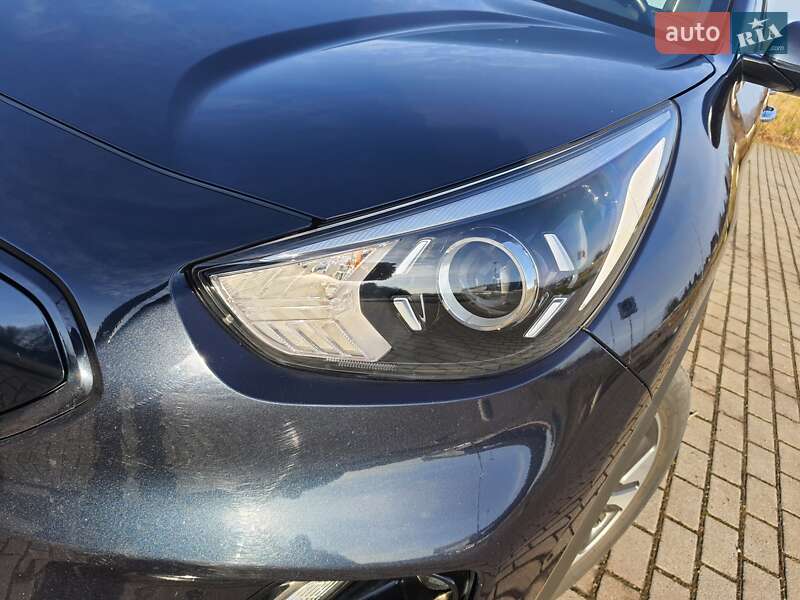 Позашляховик / Кросовер Kia Niro 2020 в Львові