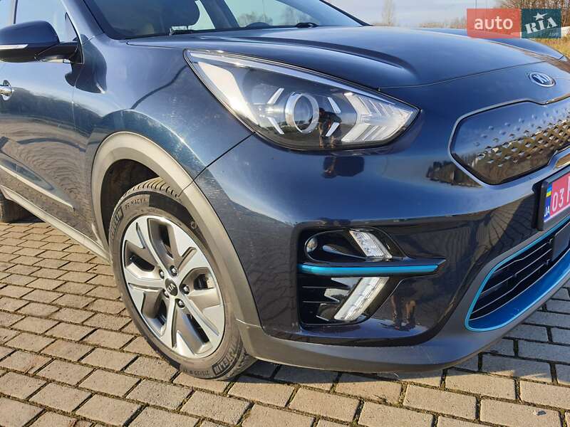 Позашляховик / Кросовер Kia Niro 2020 в Львові