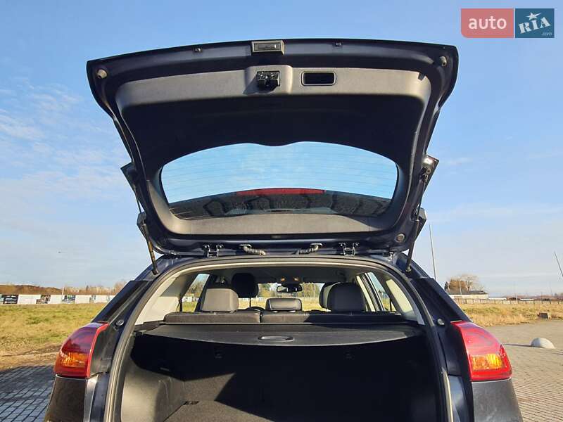 Позашляховик / Кросовер Kia Niro 2020 в Львові