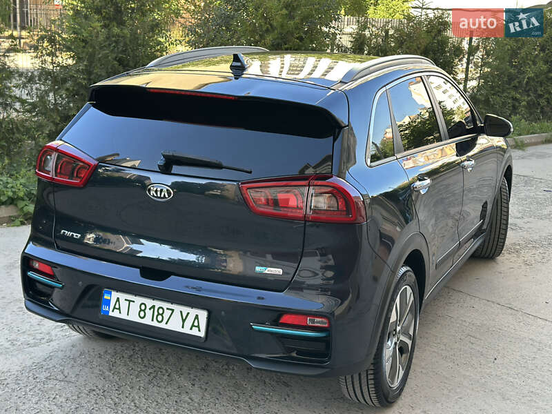 Позашляховик / Кросовер Kia Niro 2019 в Івано-Франківську